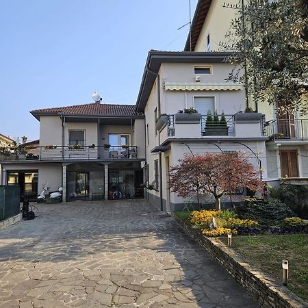 Da Romy Holiday House Mozzo Extérieur photo